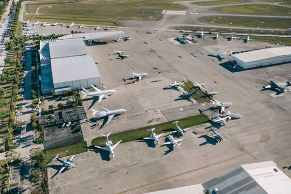 Aviation center application for Lok-N-Blok
